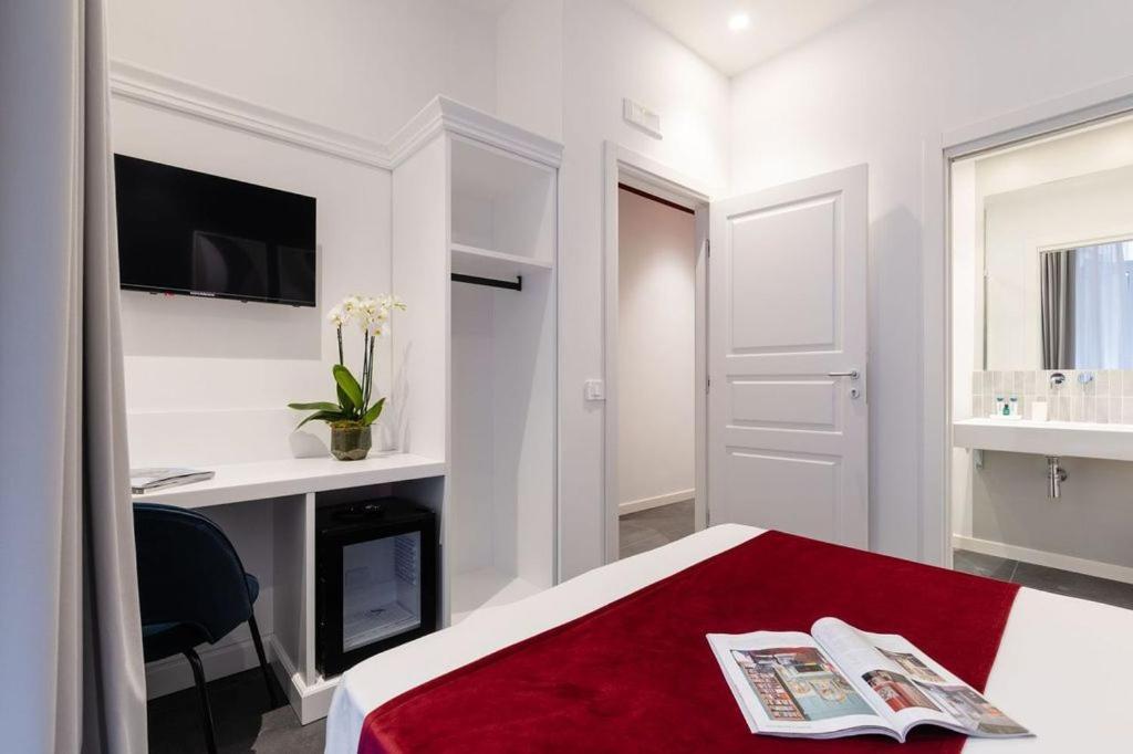 Epoca Suites Napoli Zewnętrze zdjęcie